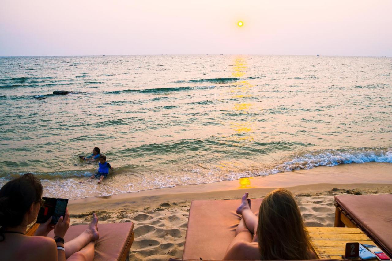 Lien Hiep Thanh Homestay & Beach Bar Фу Куок Екстериор снимка