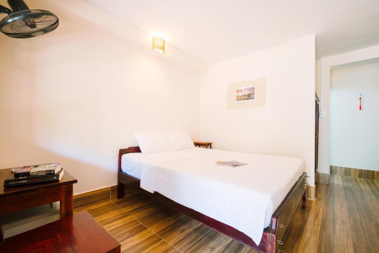Lien Hiep Thanh Homestay & Beach Bar Фу Куок Екстериор снимка