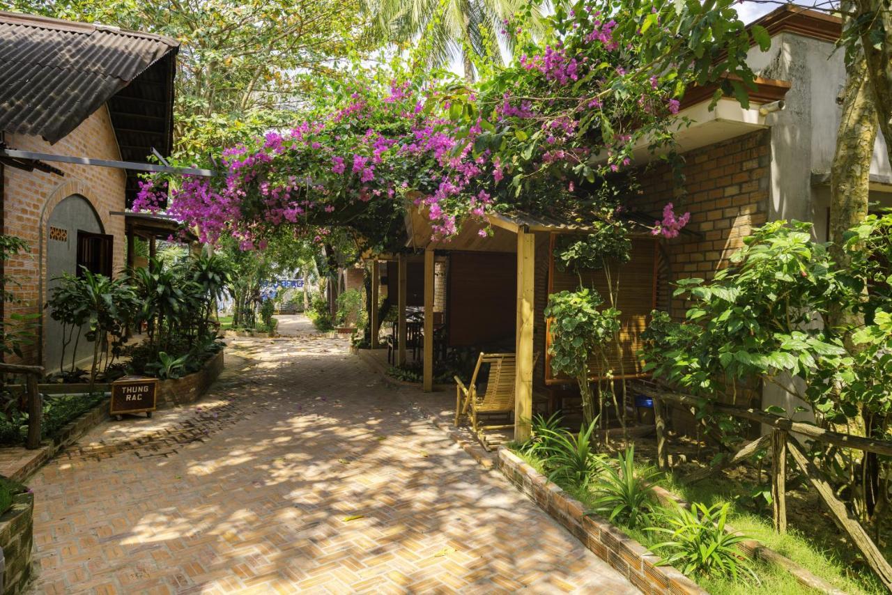 Lien Hiep Thanh Homestay & Beach Bar Фу Куок Екстериор снимка
